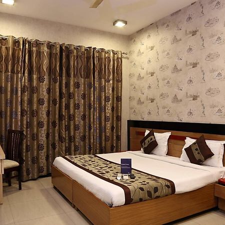 Fabhotel Signature Cyber Park Delhi Zewnętrze zdjęcie